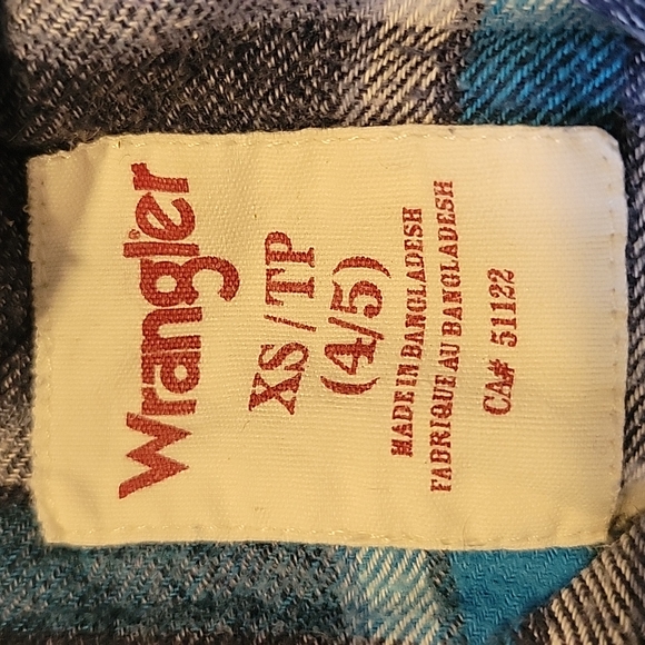 🍉3/$25🍉 Wrangler Button Down Shirt - Picture 3 of 5